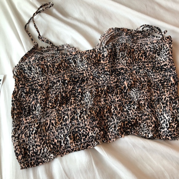 NWT Urban Outfitters leopard cropped bra top tank - Picture 5 of 8